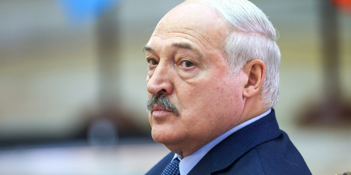 Лукашенко после Парада Победы срочно покинул Россию
