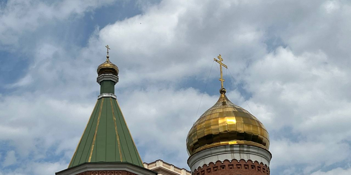 Патриарх Кирилл Гундяев призвал россиян не поддаваться наветам врагов